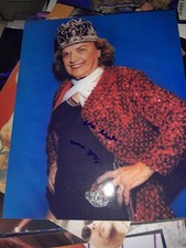Mae Young Signed Wwe Legend 8x10 Wwf Wcw Nwa