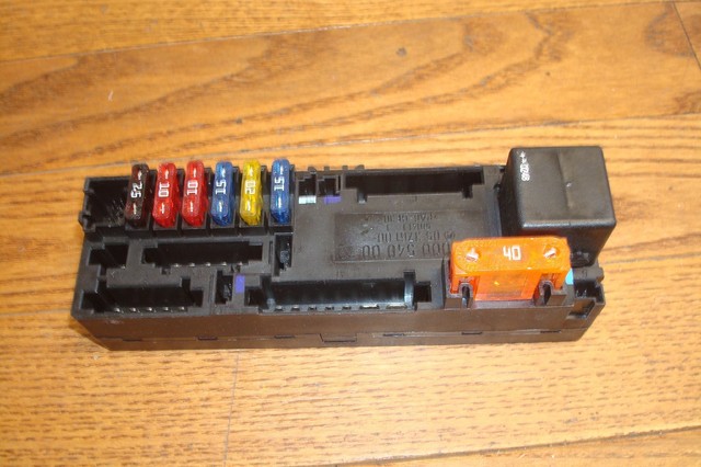 Реле k40 w210