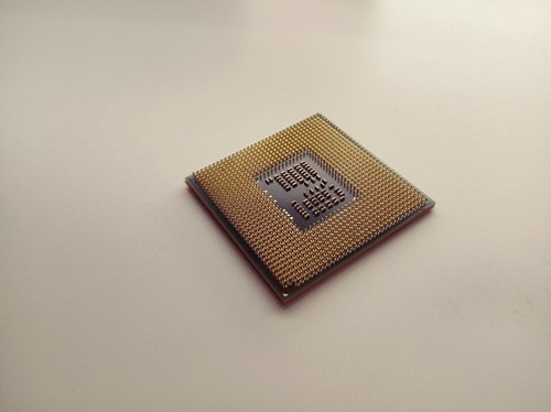 Processeur Intel Core i3 Mobile i3-350M SLBU5 socket G1 2,267 GHZ 2 coeurs - Photo 2/2