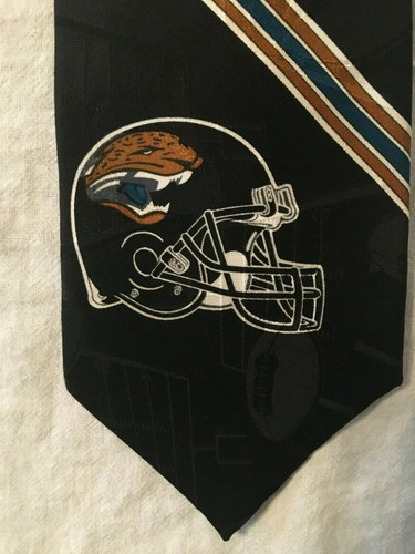 Jacksonville Jaguars NFLP 1996 men's silk neck tie necktie NFL licensed - Picture 2 of 4