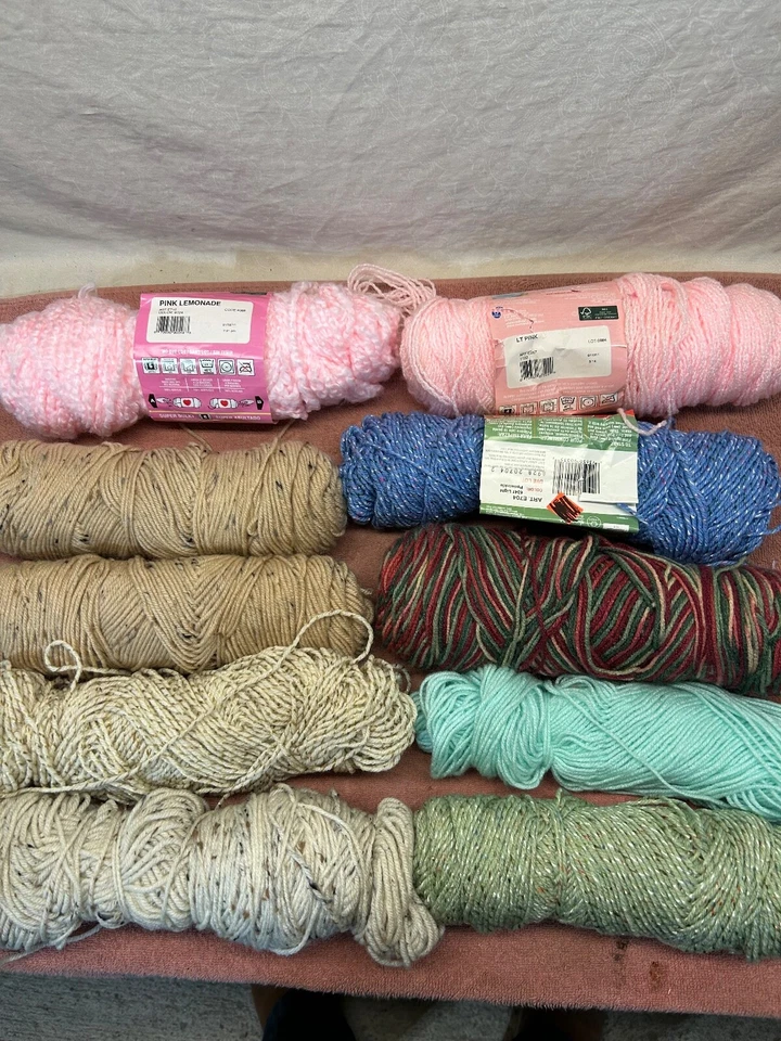 Lot of Red Heart Speciality Yarn 10 Full and Partial Skeins - Image 2 of 4