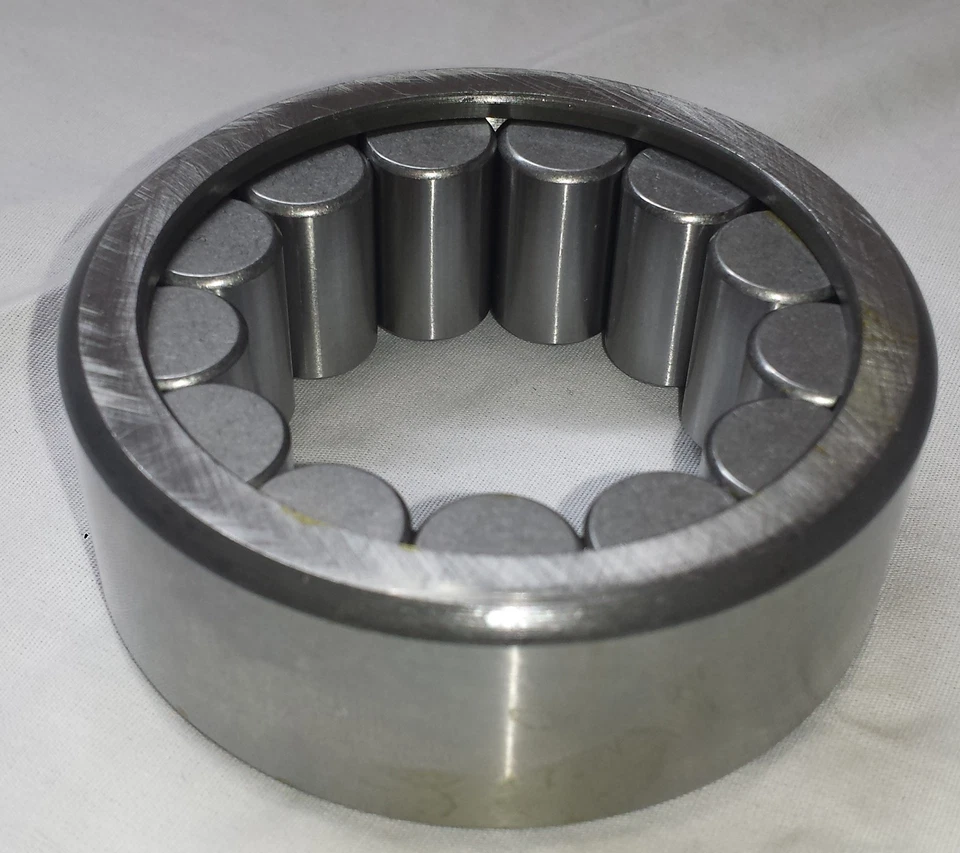 全新 后轴承 适合 Silverado Suburban Tahoe Avalanche + More 513067 — 第 2/2 张图片