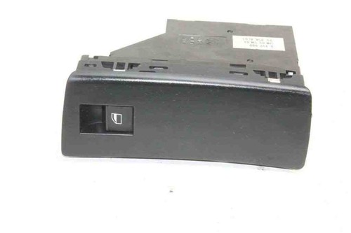 BMW X5 E53 Schalter für Fensterheber hinten links 6952800 Diesel 160kw 31014380