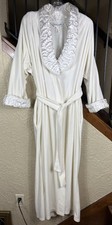 VTG Diamond Tea Ivory Embroidered Satin Trim Belted Robe Women s M