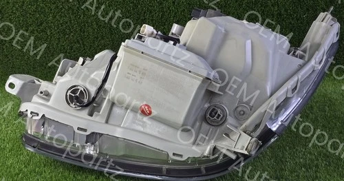 LEXUS LS430 2004-2006 HID Xenon Headlights Pair OEM JDM Used Headlamps - Picture 19 of 23