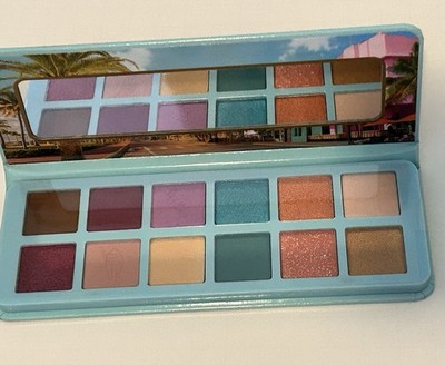 essence | Welcome to Miami Eyeshadow Palette | 12 Highly Pigmented, Matte Bright