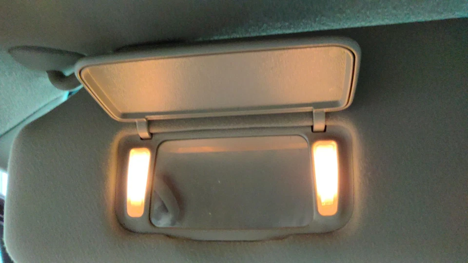 Parasol interior lado conductor Toyota Sienna LH 2011-2014 bisque-42 Foto 3 de 3