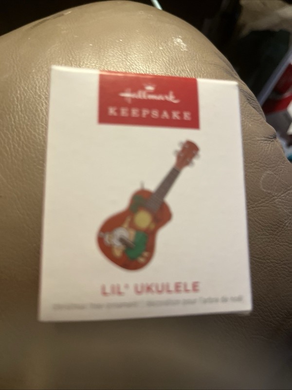 Hallmark 2022 Miniature Magic  Guitar Ornament “Lil’ Ukulele”