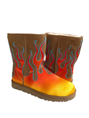 UGG X JEREMY SCOTT CLASSIC SHORT FLAME CHESTNUT BOOTS US 13 / EU 47 / UK 12
