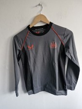 Newcastle United Junior Training Sweatshirt Junior Medium 30 Chest Castore Grey