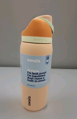 NEW Owala x Hello Kitty 32oz Limited Edition Water Bottle