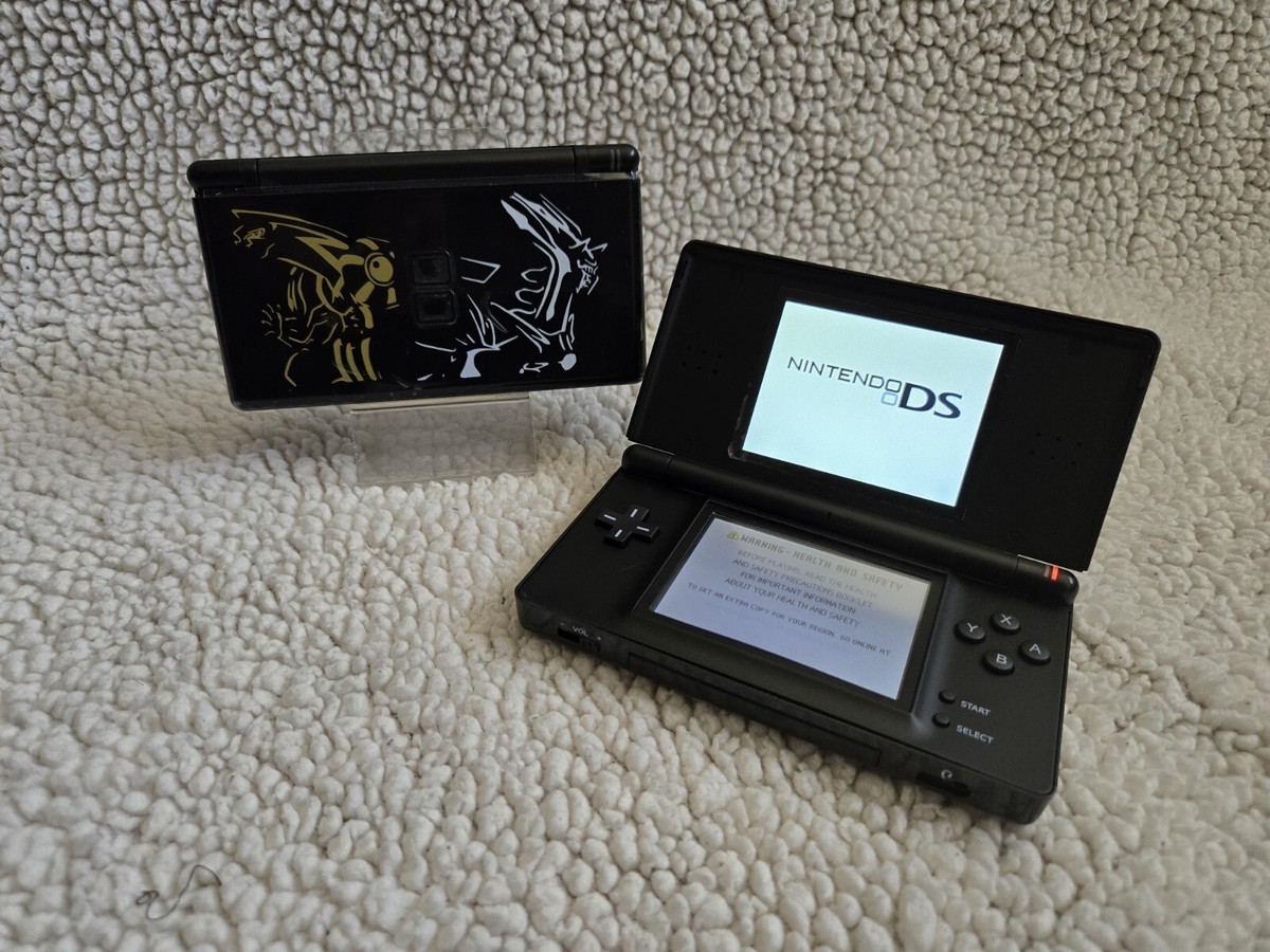 Nintendo DS Lite Pokémon Center - Dialga Palkia Edition Handheld