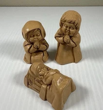 Vintage Mini Nativity Set 3 Piece 3” Resin Carved Wood Look Praying Children