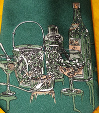 1970s VINTAGE FUNKY DISCO  GREEN MENS TIE  BAR  BARTENDER  COCKTAILS  54"