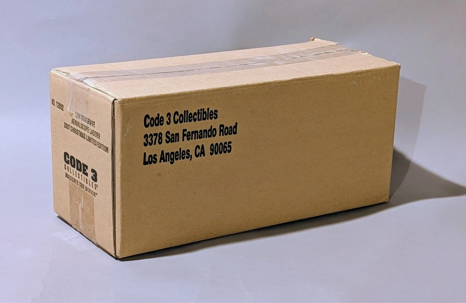 CODE 3 12802 Seagrave Aerialscope Ladder 2007 Christmas Mint in Sealed Box New - Image 2 of 4