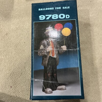 EMMETT KELLY JR Flambro Sad Clown Figurine ''Balloons For Sale  9780D Vintage