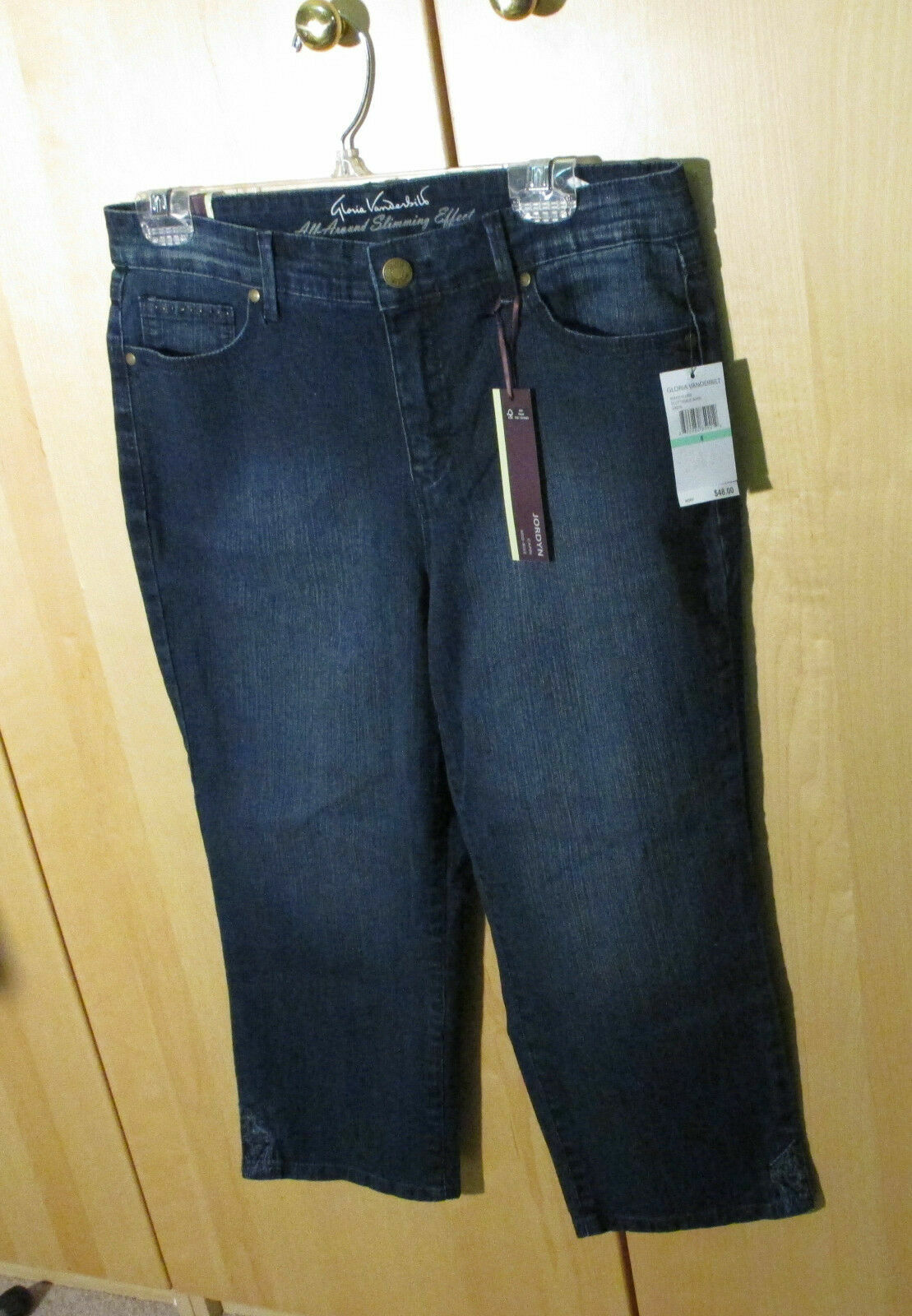 Picture 7 of 24