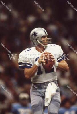 EI23 Roger Staubach Dallas Cowboys 8x10 11x14 16x20 24x36 Photo