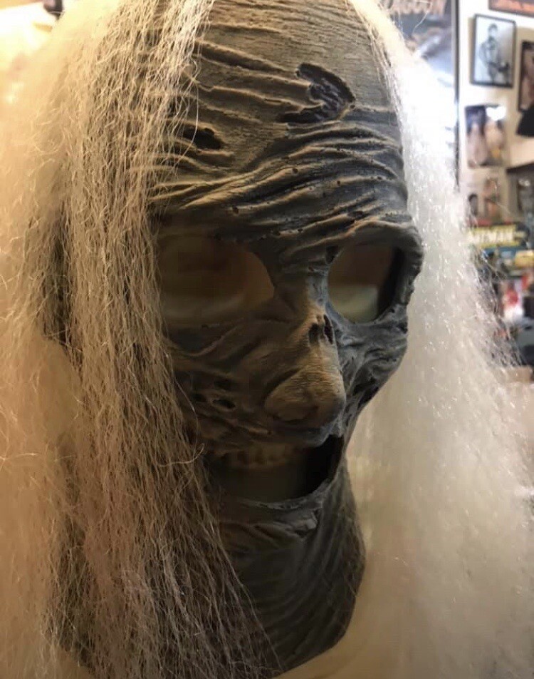 walking dead alpha mask signed - image 2