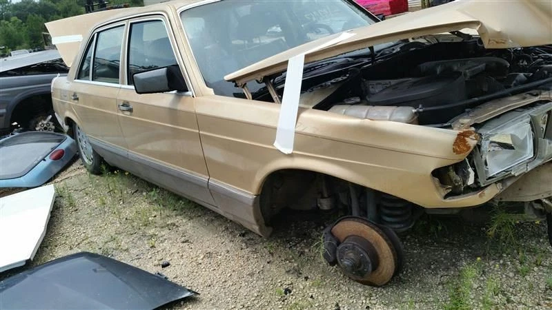Front Left Door Glass Tint OEM 1995 2007 Ford Taurus - Image 4 of 4