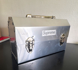 Lunch Box Supreme | eBay