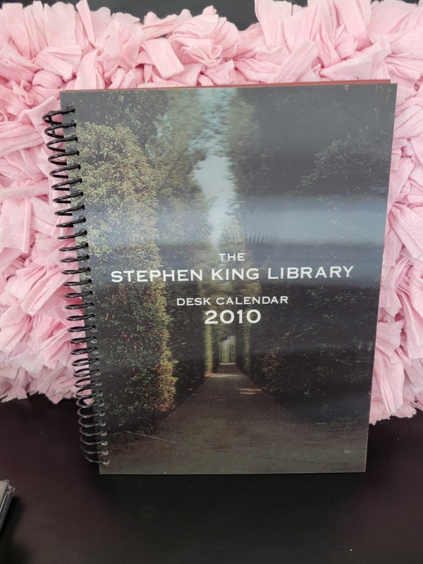 Stephen King Library Desk Calendar 2010 Never Used