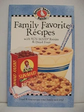 Family Favorite Recipes: With Sun-Maid Raisins & Dried Fruit