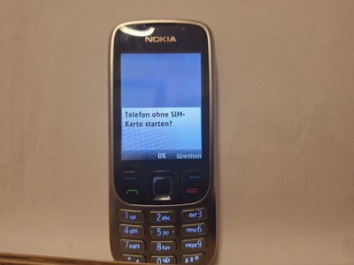 Nokia 6303 silber (ohne Simlock) Handy