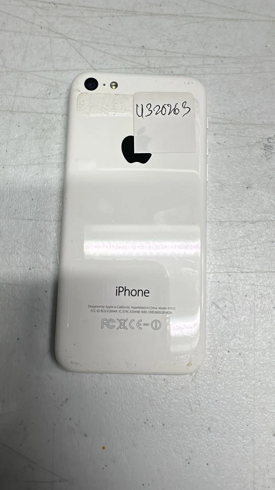 Apple iPhone 5c White Verizon Not Turning on Phone for Parts Only - Image 2 of 2