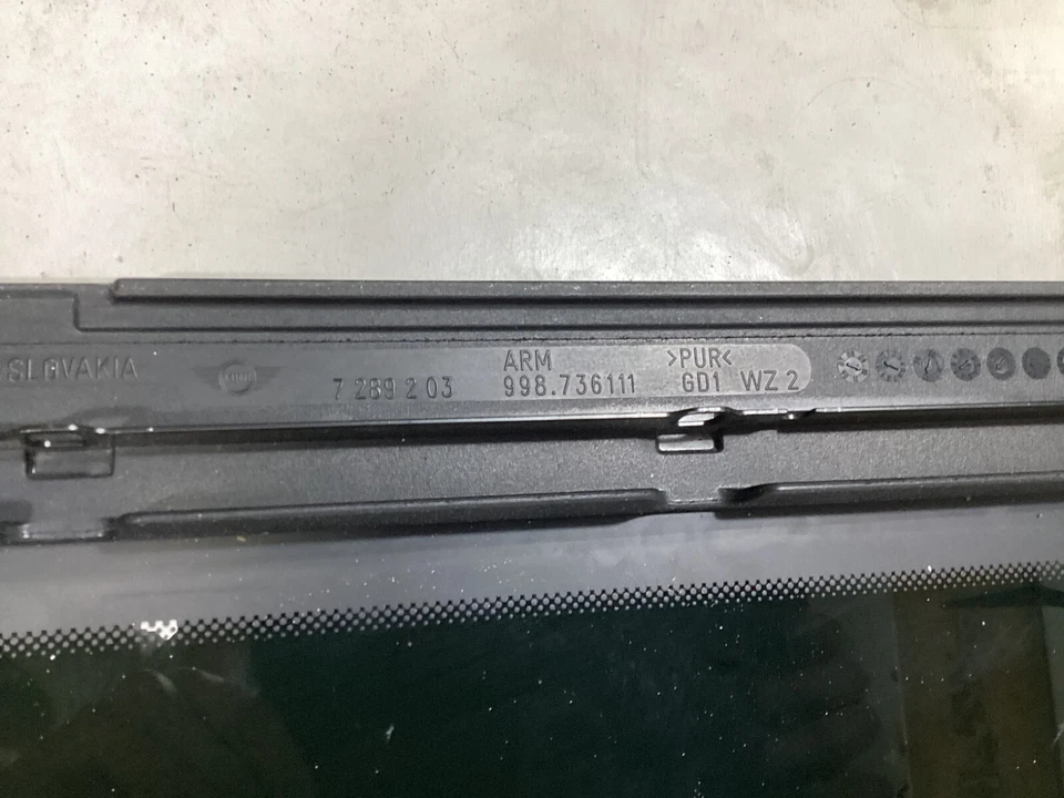 2007-2016 MINI COOPER Panoramic Sunroof Front & Rear Glass OEM . - Image 3 of 4