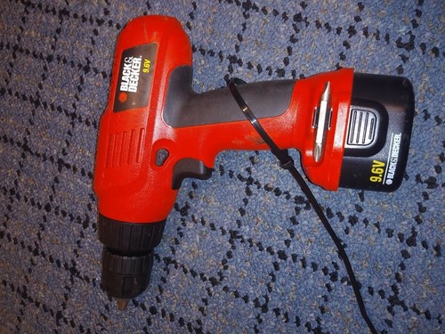 BLACK \u0026 DECKER CD9600 9.6V CORDLESS 