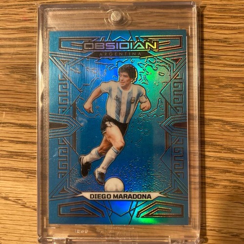 2023-24 Panini Obsidian - Diego Maradona #141 Electric Etch Blue Crystals /15 - Picture 2 of 3