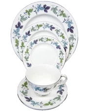 BURGUNDY TC1001 by Royal Doulton 5 Piece Place Setting NEW NOT USED made England