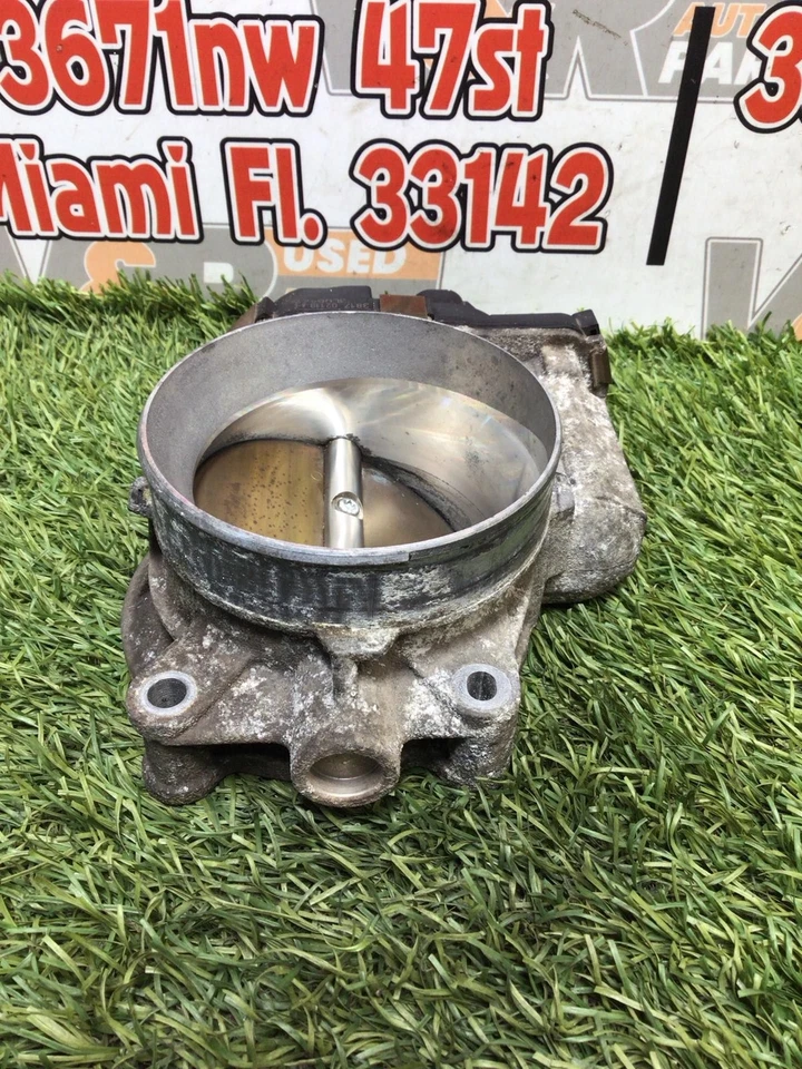 ✅ Conjunto de válvula de cuerpo de acelerador Chevy Express 2500 2009 4,8 L V8 Pn: 12629992 OEM Foto 2 de 4