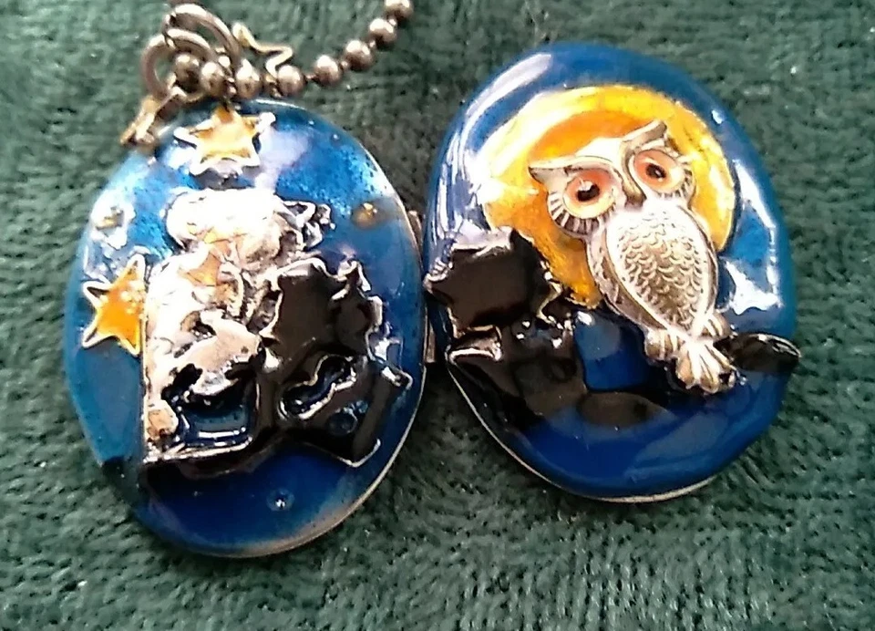 Collar Medallón Cadena Búho Esmalte LMA Foto 3 de 4