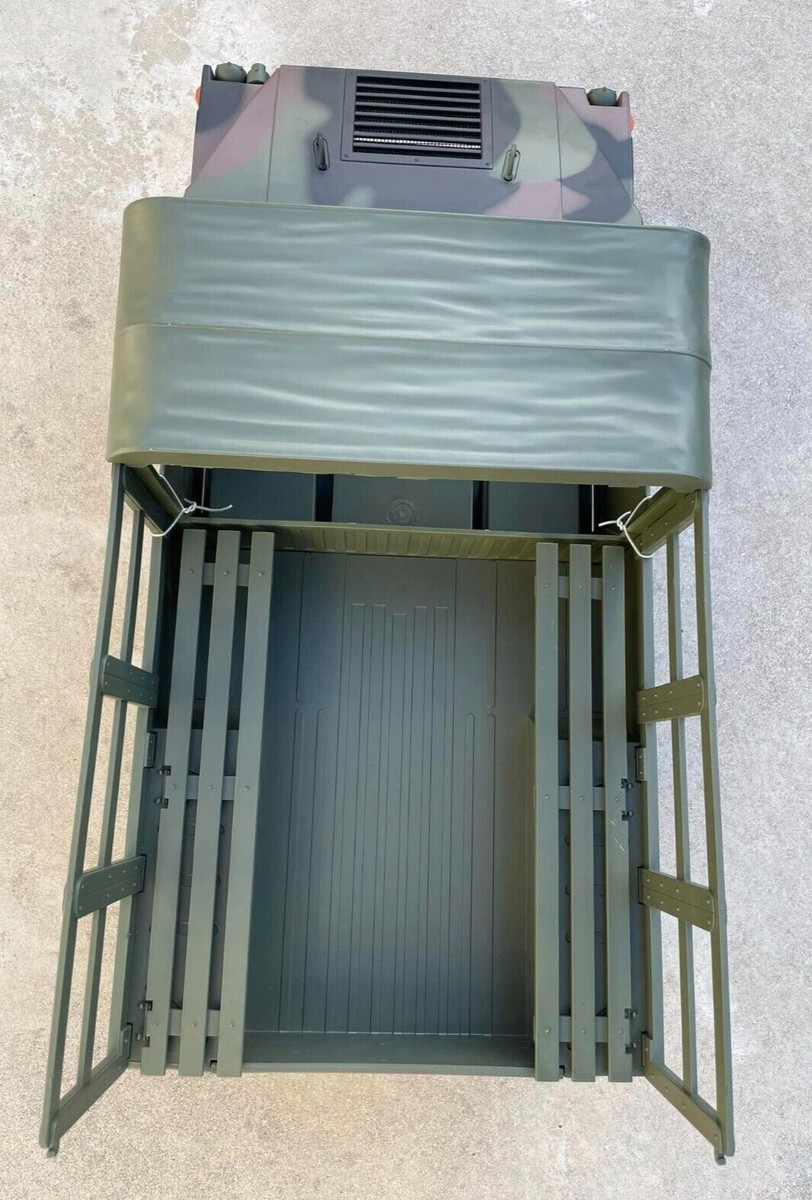 21st Century Ultimate Soldier M998 CARGO/TROOP CARRIER 50