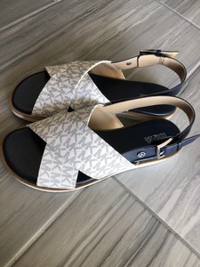 jessie buckle thong sandals