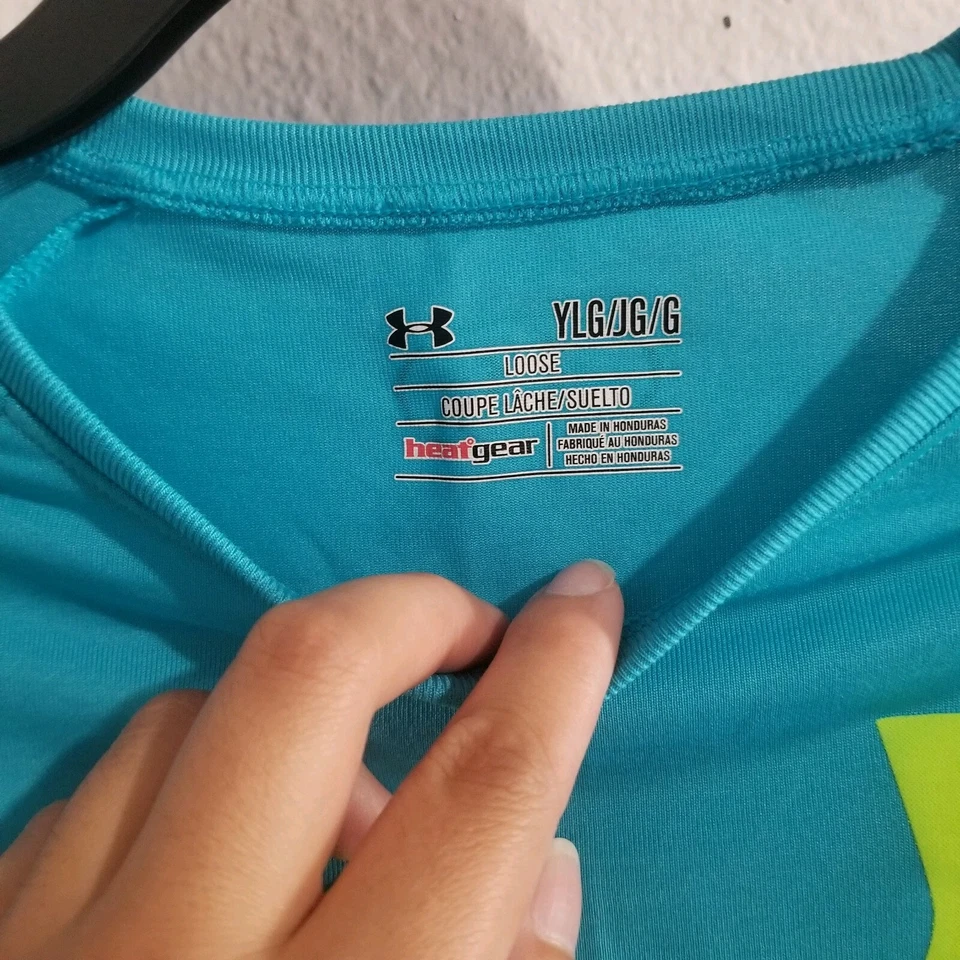 Underarmour logo T Shirt blue youth sz large - Image 3 of 4