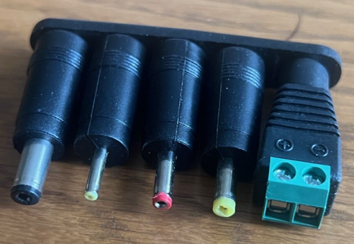 TKDY 24V 1.5A PSU 36W AC DC Adapter 5.5x2.1mm 110v-240v AC in, 24V DC Out - Picture 5 of 8