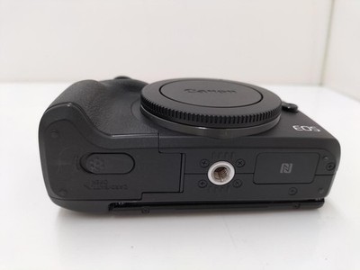 Canon EOS M3 Mirrorless Camera Kit 22mm & 18-55mm Lenses EVF Used