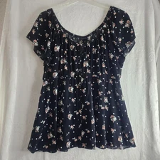 Torrid Black Floral Shirt Blouse Short Flutter Sleeve Size 2 Fairycore Babydoll
