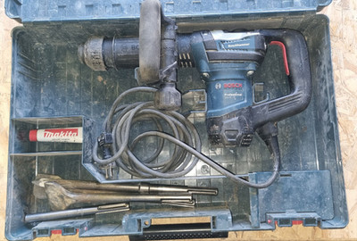Bosch Schlaghammer GSH 5  Professional mit SDS-max im Set im Handwerkerkoffer