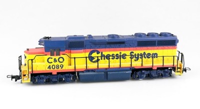 ATLAS 7032 Spur H0 Diesellok GP40, 4089, C&O CHESSIE SYSTEM, OVP