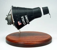 NASA Mercury Space Capsule Friendship 7 John Glenn Desk Display 1/15 SC Model
