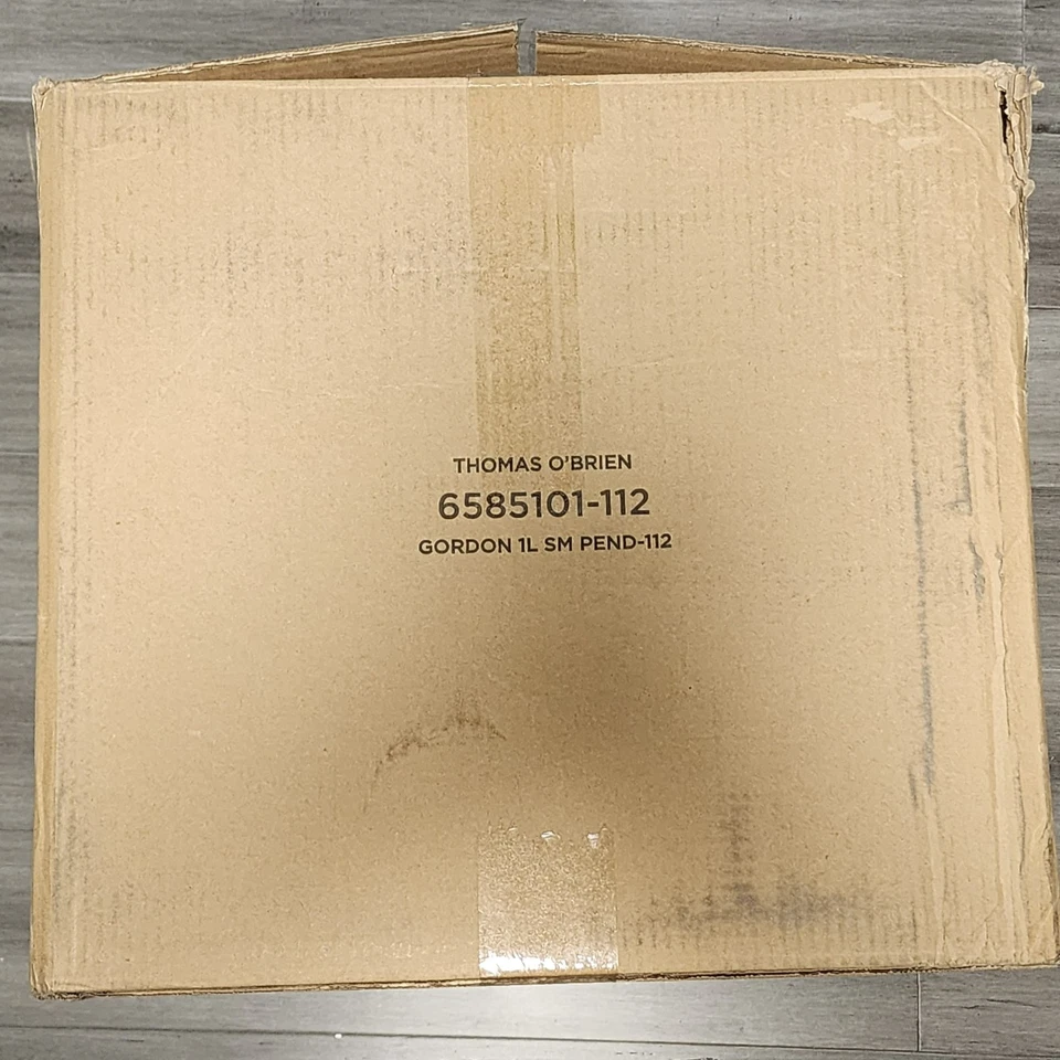 Thomas O'Brien 小号黑色吊坠 Visual Comfort 适用于厨房岛,入口 — 第 3/4 张图片