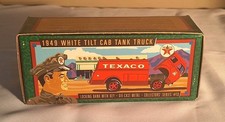 '95 Texaco #19 Ertl Collectibles 1949 White Tilt Cab Tank Truck Diecast (FC 83T)
