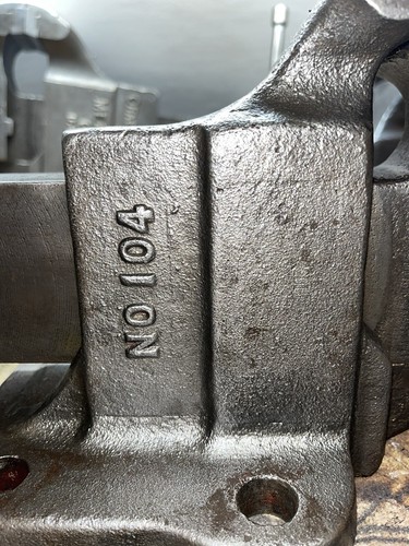Vintage Reed No. 104 Bench Vise 4-Bolt Base Good Condition - Picture 4 of 14