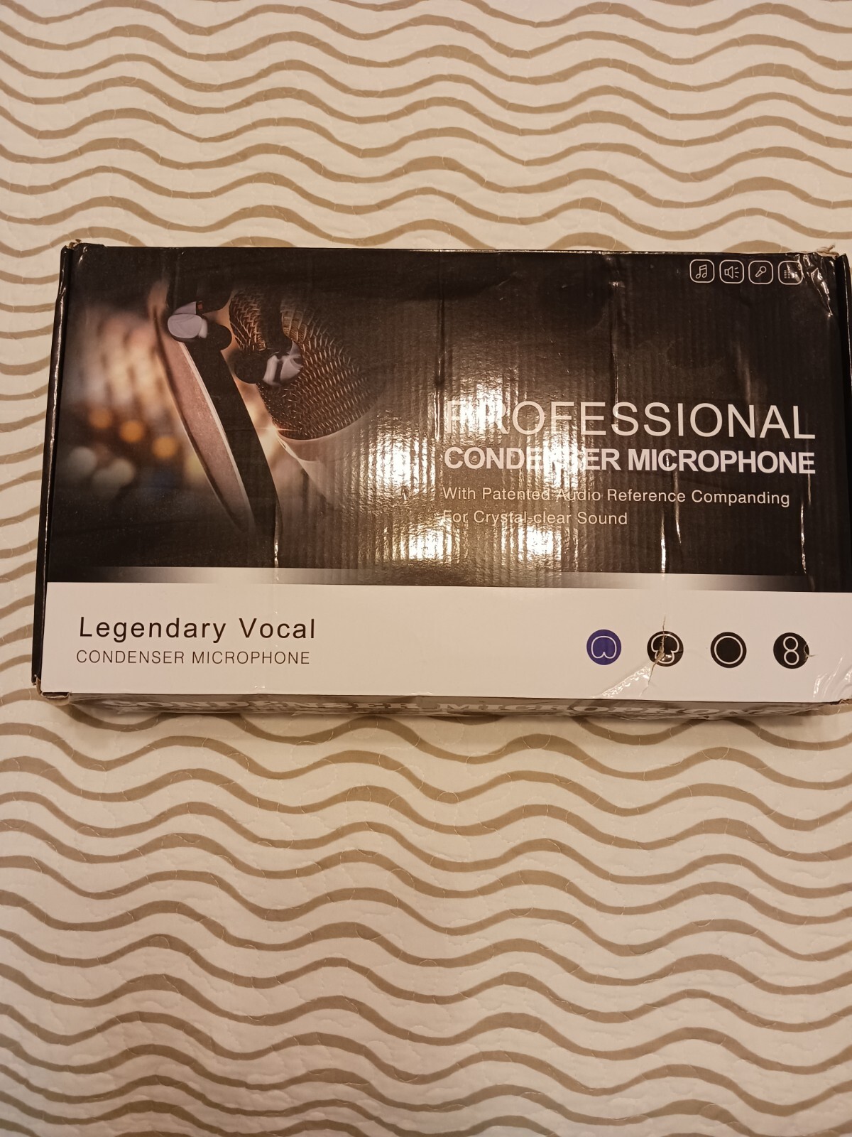 Professional Condenser Microphone -- Legendary Vocal -- USB -- Open Box