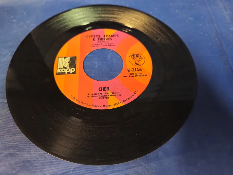 Cher – Gypsys, Tramps & Thieves / He'll NEVER KNOW - 7" VINYL SINGLE Foto 3 de 3