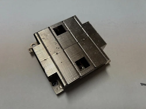 Genuine Dell OEM PowerEdge M640 CPU 1 100MM Heatsink PCV7W 0PCV7W
